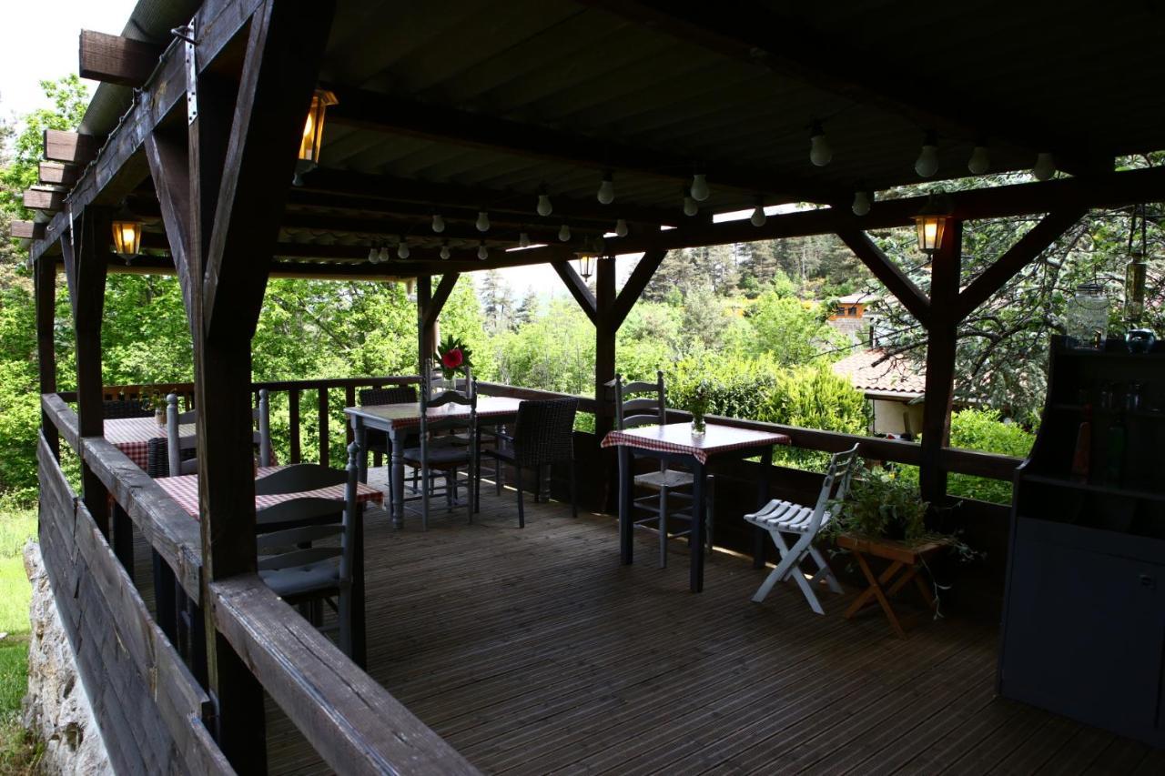 Les Grangeonnes, gîtes nature, piscine, sauna pour accueil familiale ou de groupe Saint-Basile Extérieur photo
