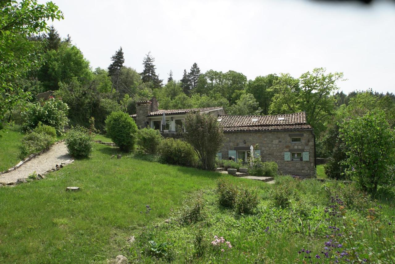 Les Grangeonnes, gîtes nature, piscine, sauna pour accueil familiale ou de groupe Saint-Basile Extérieur photo