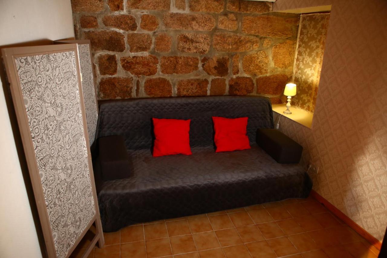 Les Grangeonnes, gîtes nature, piscine, sauna pour accueil familiale ou de groupe Saint-Basile Extérieur photo